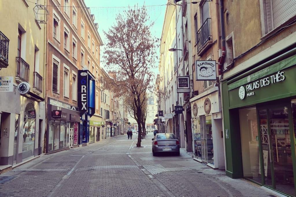 Appartement Cosy Dans Les Rues Pietonnes Grenoble Esterno foto